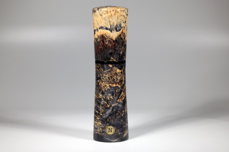 nobleMill® Pfeffermühle Eschenahorn Maser, schwarz stabilisiert