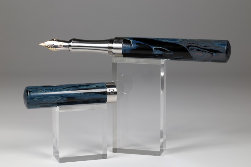 noblePen® EXPLORER Füllfederhalter steel Ebonit