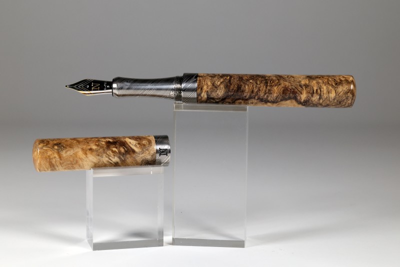 noblePen® EXPLORER Füllfederhalter Damast Schwarz-weisses Ebenholz Maser