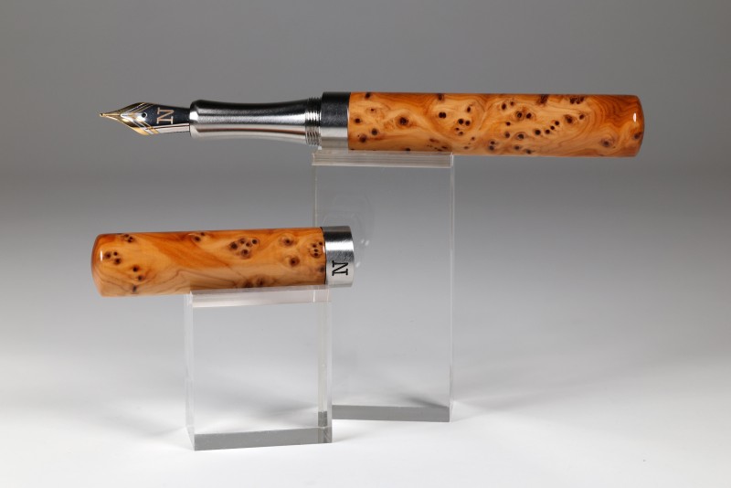 noblePen® EXPLORER Füllfederhalter steel Eibe Maser